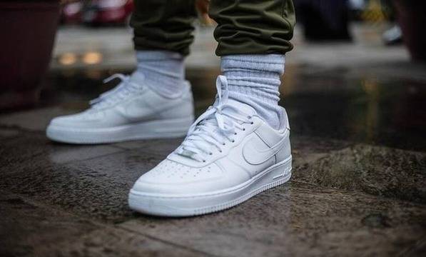 Омръзна ли ви от евтини реплики?