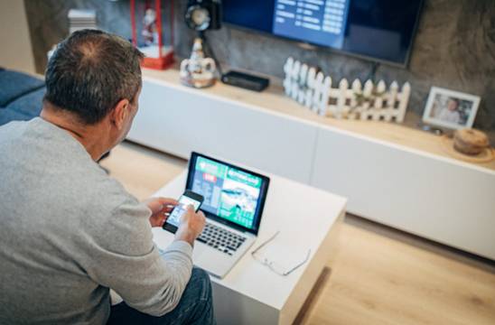 Какво означава терминът натрупващ се джакпот?