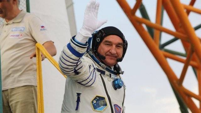 Александър Скворцов напусна отряда на космонавтите – нямало работа в руския сегмент, работил за американците