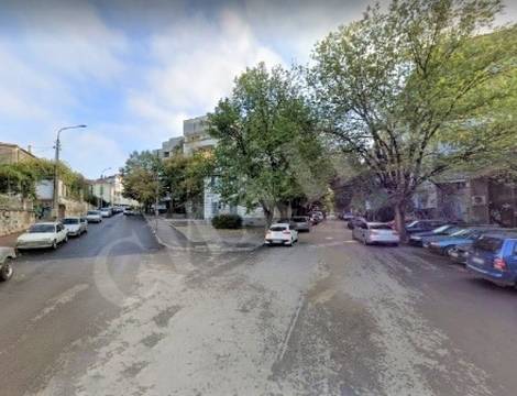 Русе, Етаж от къща, кв. Идеален център