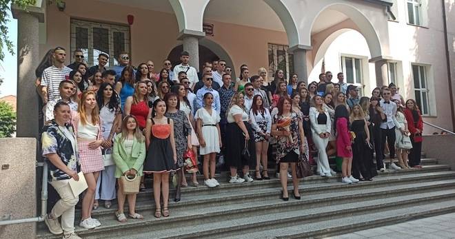 НХГ „Св. св. Кирил и Методий“ – Благоевград – Абитуриенти випуск 2022