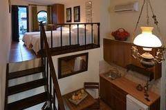 Troullos Traditional Houses 4 *