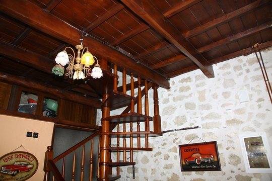 Traditional Cretan Houses 3 *