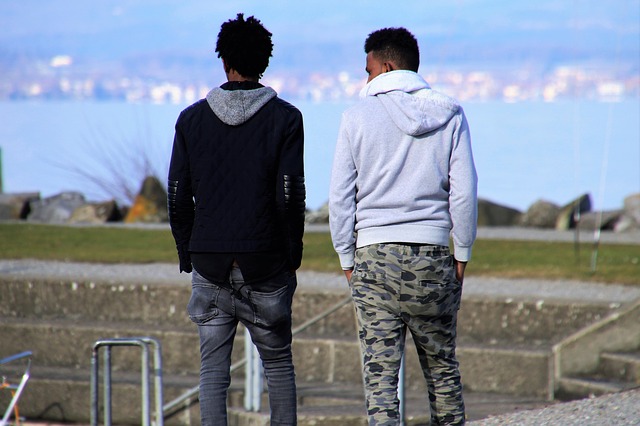 Стилни и свежи по суичър | DonMicrofon