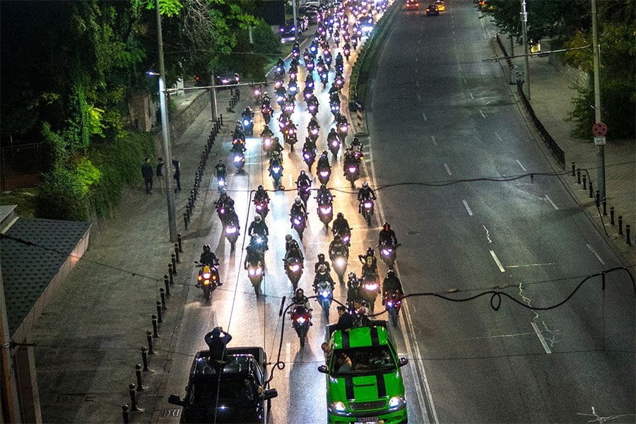Нощно каране в Пловдив в памет на загиналите в пътни инциденти мотоциклетисти – в Пловдив
