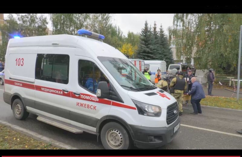 Стрелба в руско училище, жертвите нараснаха до 13 (обновена)