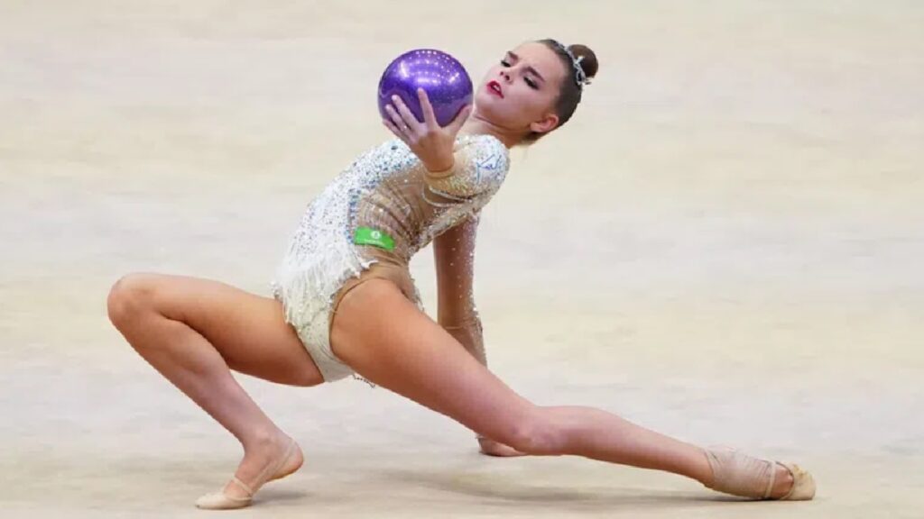 Дина Аверина може да не участва на повече световни първенства по художествена гимнастика