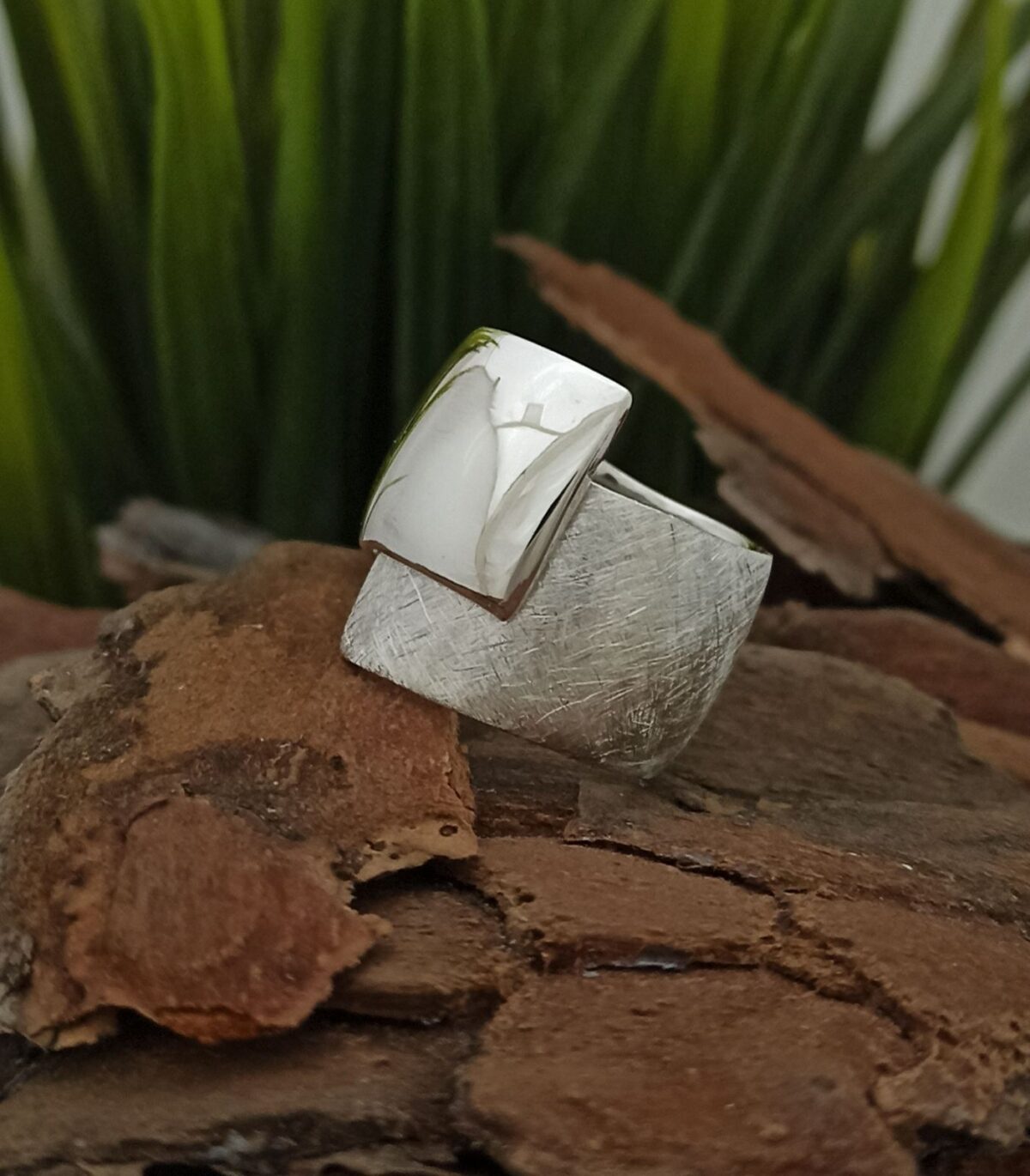 Дамски сребърен пръстен 550R – Студио Николас – бижута от сребро