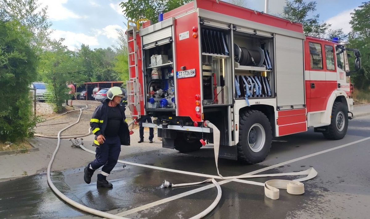 Пожар горя в района на КАТ-Пловдив