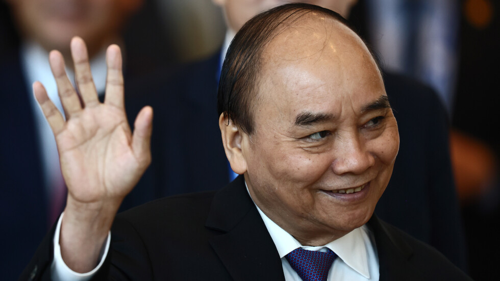 Виетнамският президент подаде оставка