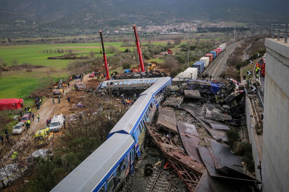 Какво се обърка: влаковата катастрофа в Гърция