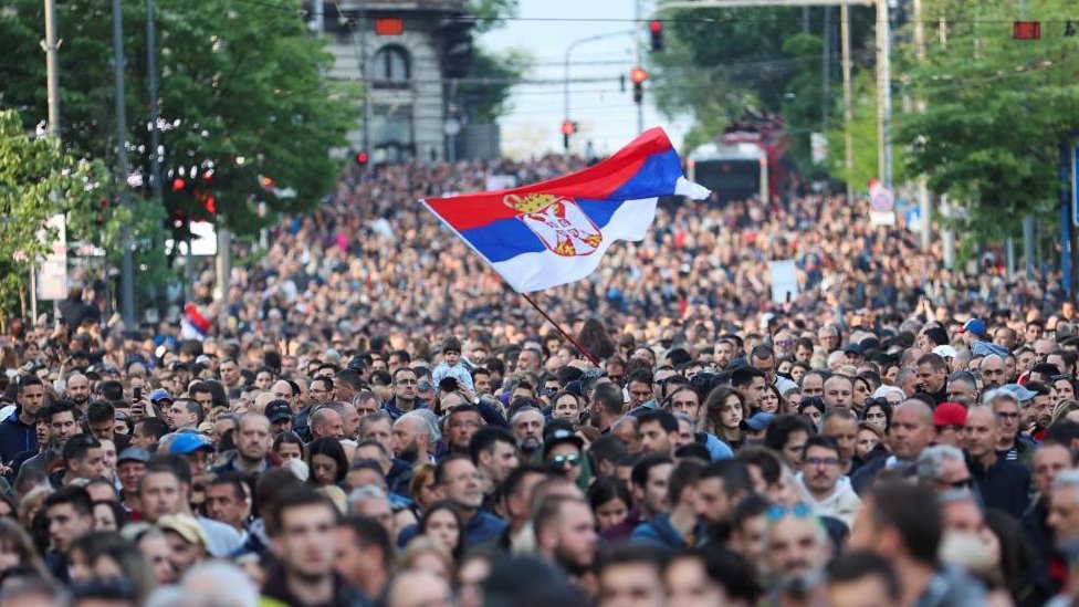 Масови протести в Сърбия