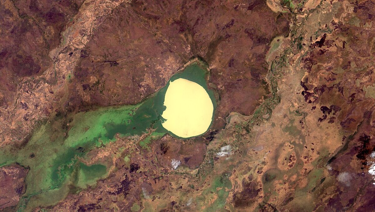 НАСА откри голямо бяло петно в Северна Африка