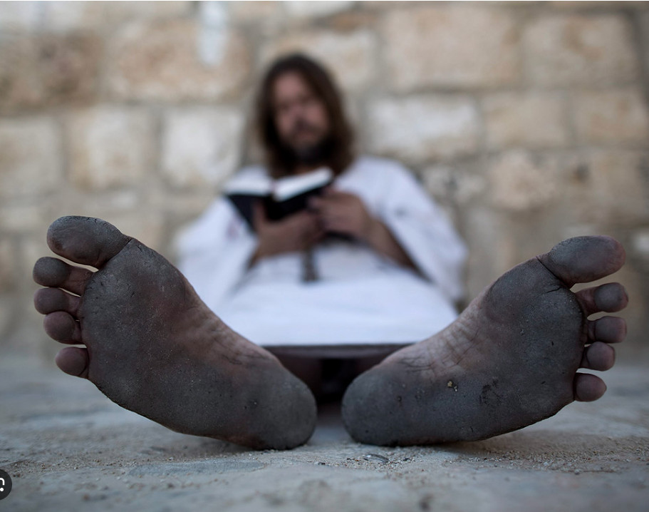 Ходи бос като Исус